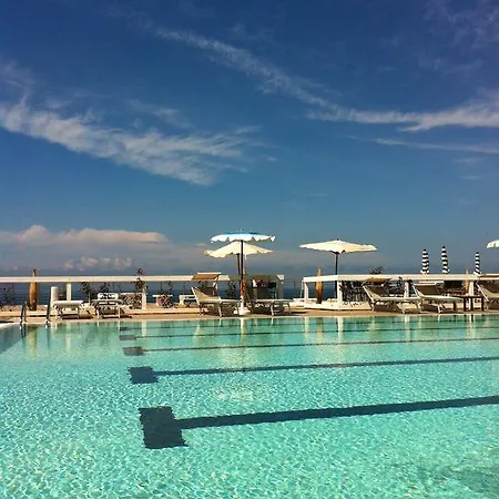 Hotel La Rosa Dei Venti 3*
